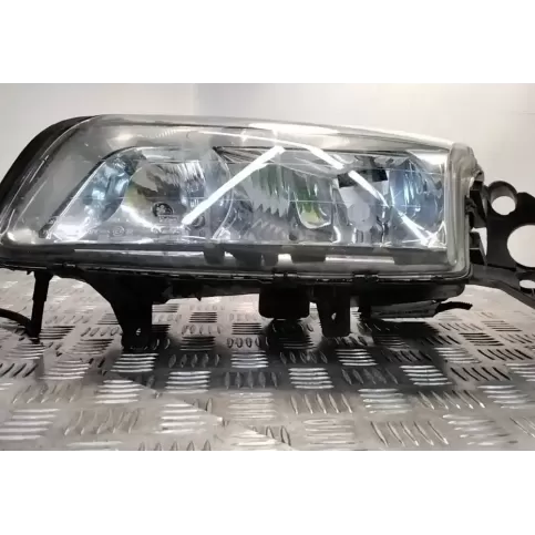 HCR7178 фара передняя Volvo S80 2000