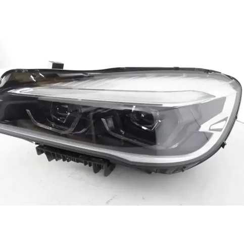 LE16A6380 фара передняя BMW 2 F46 2015