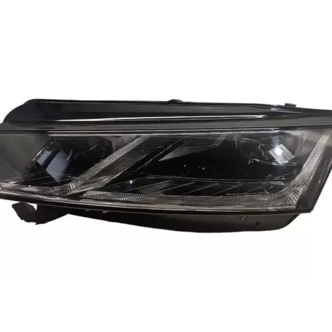 LE18A6419 фара передняя Skoda Octavia Mk4 2021