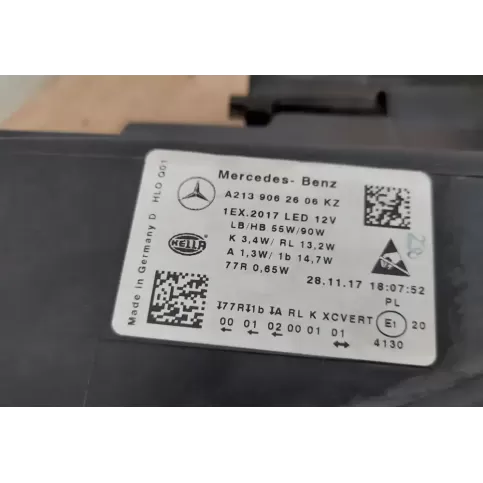 W2139067606 фара передняя Mercedes-Benz E W213 2020