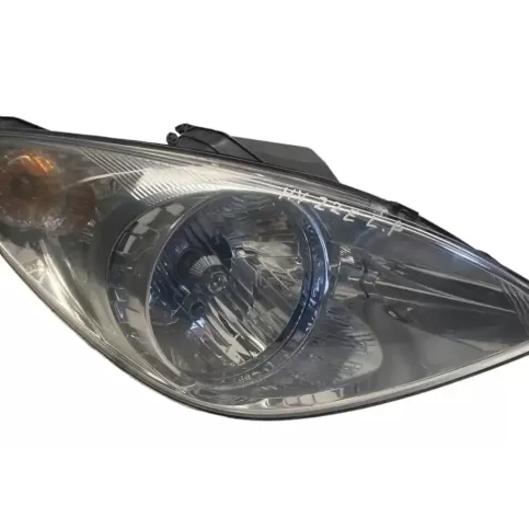 010310999000100167 фара передняя Hyundai i20 (PB PBT) 2011