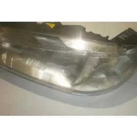 030103421 фара передняя Peugeot 406 1996