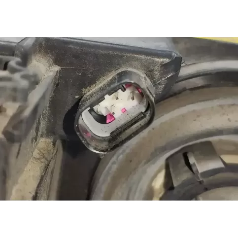 0301089205 фара передняя BMW X3 E83 2003