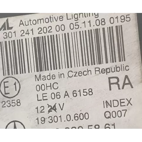 030124120200 фара передняя Mercedes-Benz A W168 2001