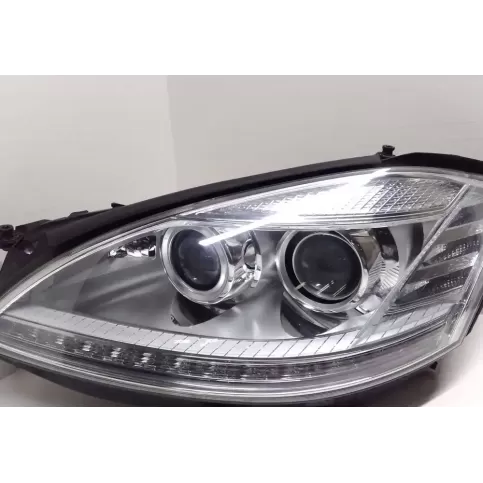 0301252681 фара передняя Mercedes-Benz S W221 2012
