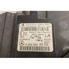 030127020300 фара передняя Mercedes-Benz C W204 2011