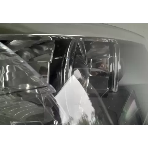 0901124506 фара передня BMW X3 F25 2011