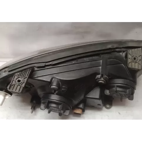 1010299 фара передня Hyundai Elantra 2001