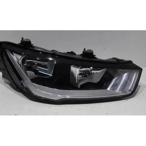 1090074 фара передняя Audi A1 2015