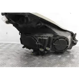 13217453 фара передняя Opel Corsa D 2006