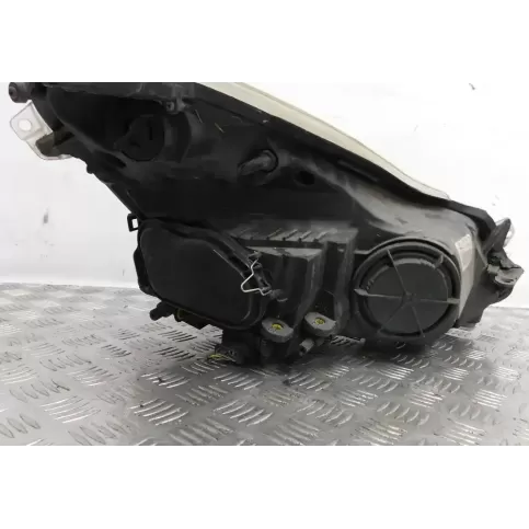 13217453 фара передняя Opel Corsa D 2006