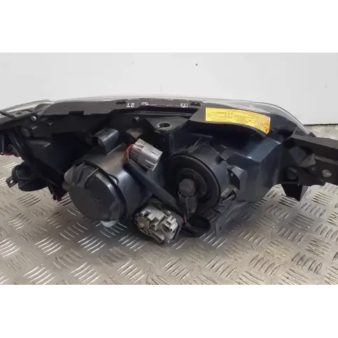 1325600000 фара передняя Subaru Impreza III 2009