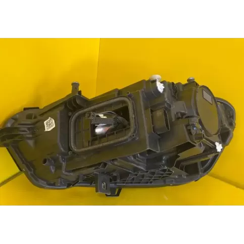 13846 фара передняя Mercedes-Benz CLA C117 X117 W117 2019