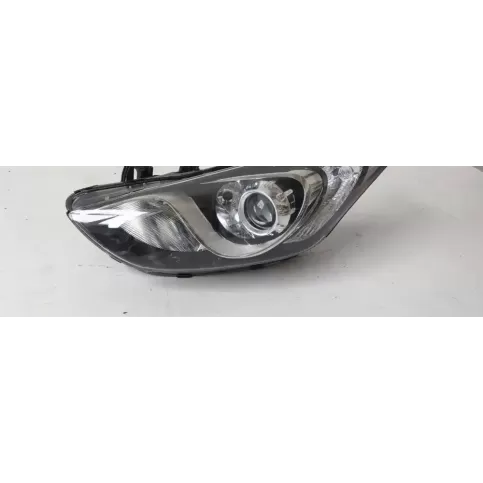 18102H6001 фара передняя Hyundai i30 2014