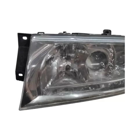 1U1941017Q фара передняя Skoda Octavia Mk1 (1U) 2004