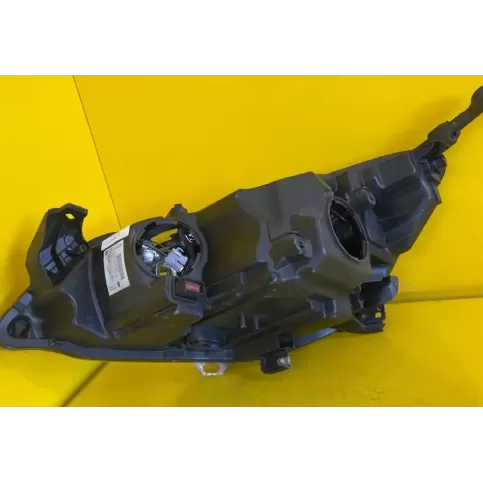 1ZT010012-06 фара передня Opel Astra J 2015