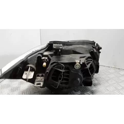 20B700LH фара передня BMW 1 E82 E88 2010