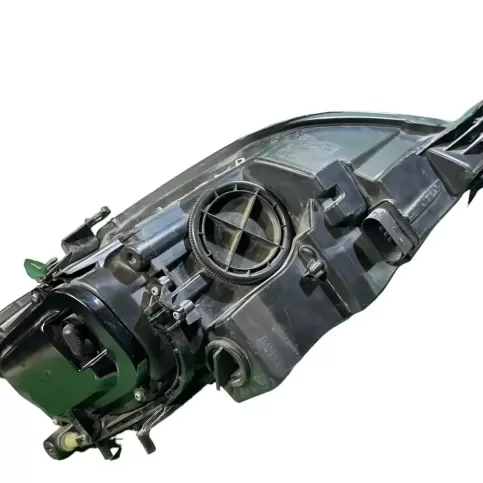 24773300 фара передня Volkswagen Golf Plus 2005