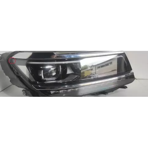 2704487 фара передня Volkswagen Tiguan 2017
