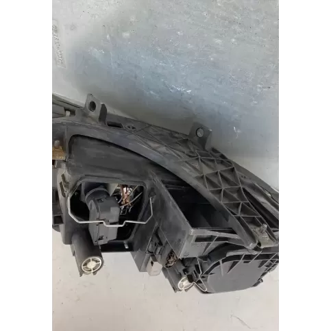 29395690 фара передня Audi A4 S4 B6 8E 8H 2003