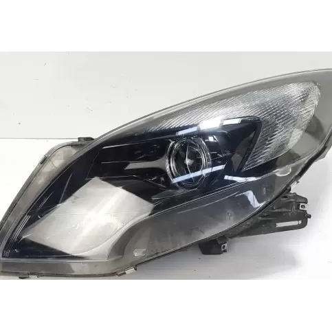 39009023 фара передня Opel Zafira C 2014