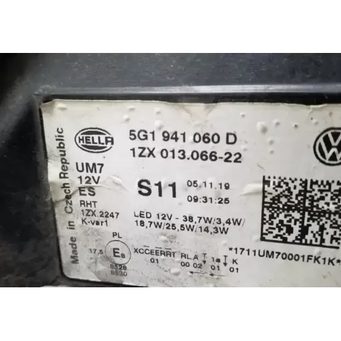 5G1941060D фара передня Volkswagen Golf VII 2019