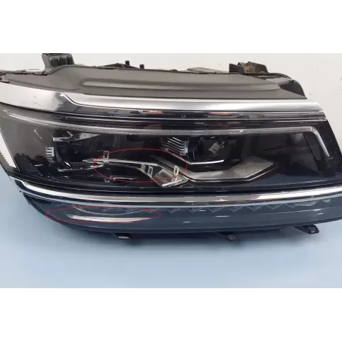 5NB941114E фара передня Volkswagen Tiguan 2018
