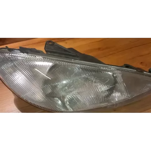 6205S8 фара передня Peugeot 206 2000