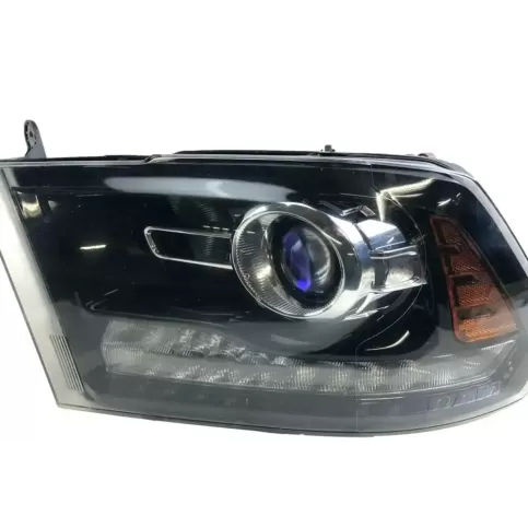68324933AA фара передняя Dodge RAM 2016