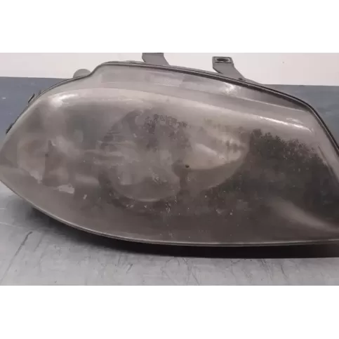 6L1941022A фара передняя Seat Ibiza III (6L) 2002
