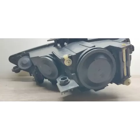6V0941004 фара передня Audi A3 S3 8V 2015