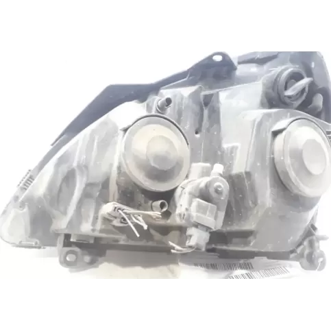 7701054063 фара передня Renault Clio III 2004