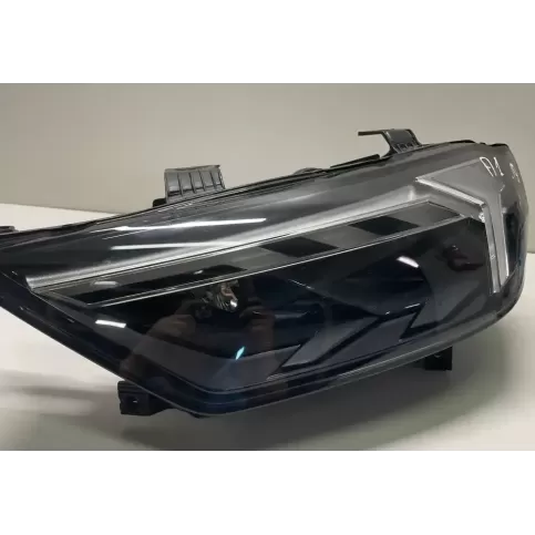 82A941033E фара передня Audi A1 2019