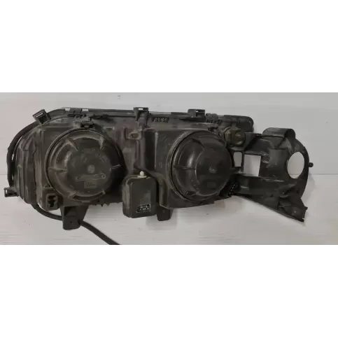 8678547 фара передняя Volvo S80 2001