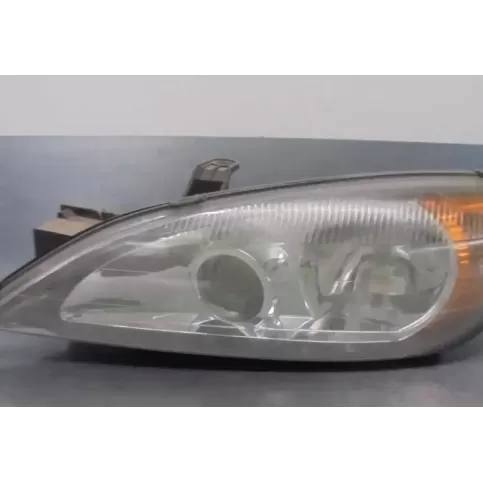 89006450 фара передняя Nissan Primera 1996
