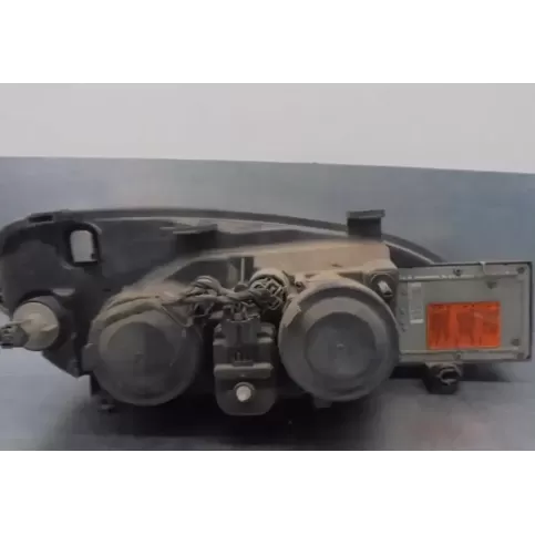 89006450 фара передняя Nissan Primera 1996