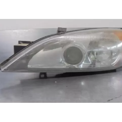 89006450 фара передняя Nissan Primera 1996