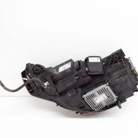 8V0941034AE фара передняя Audi A3 S3 8V 2015