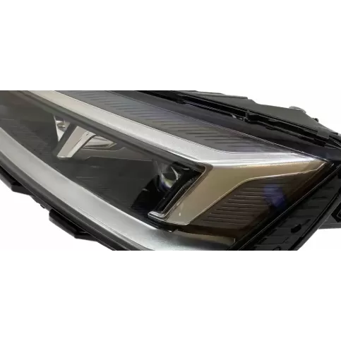 8W6941033D фара передняя Audi A5 2016