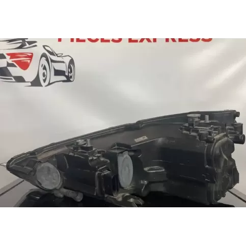 8X0941005 фара передняя Audi A1 2013