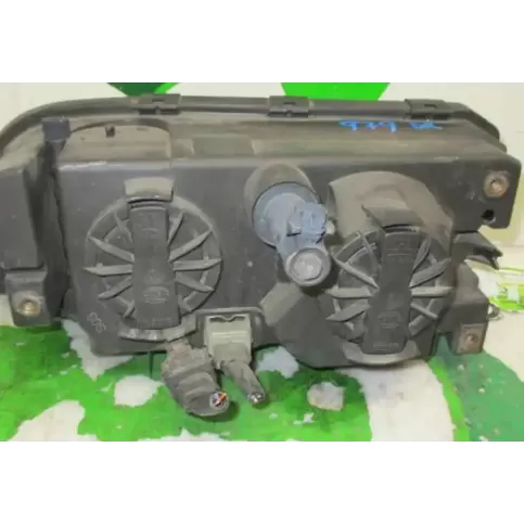 9159409 фара передняя Volvo S70 V70 V70 XC 1995
