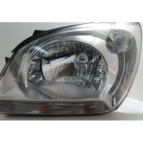 921011F0 фара передня KIA Sportage 2007