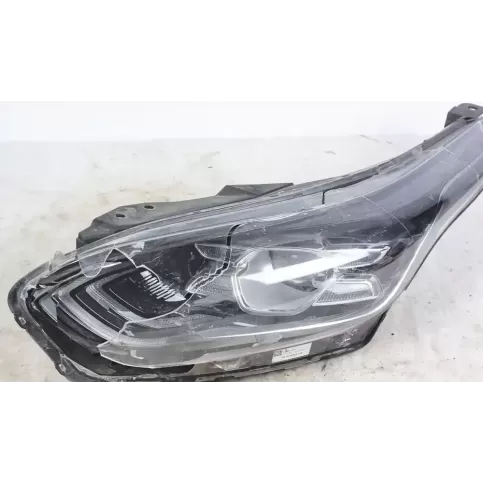 92101J7100 фара передняя KIA Ceed 2019