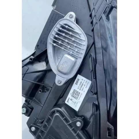 9482808 фара передняя BMW 1 F40 2019