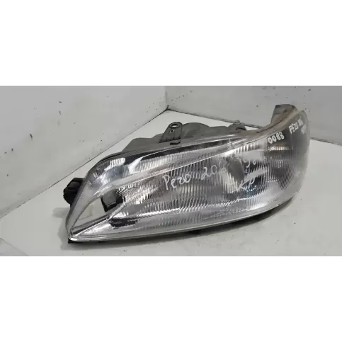 9630218880 фара передняя Peugeot 206 1998