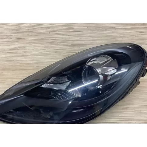 982941009E фара передняя Porsche Cayman 982 2018