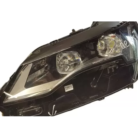 9836230680 фара передняя Peugeot 5008 II 2016