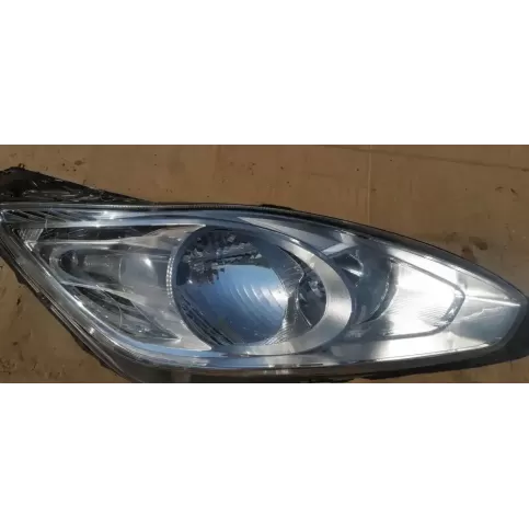 AM51-13W029-AF фара передняя Ford C-MAX II 2015
