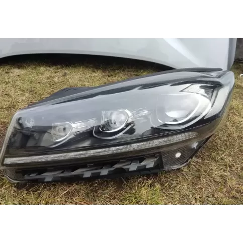 C592122210 фара передня KIA Sorento 2019