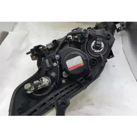 E417511799 фара передняя Mazda 5 2009